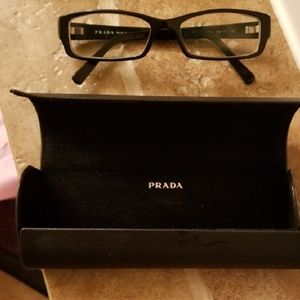 Prada Perscription Glasses EUC. Glasses & Case